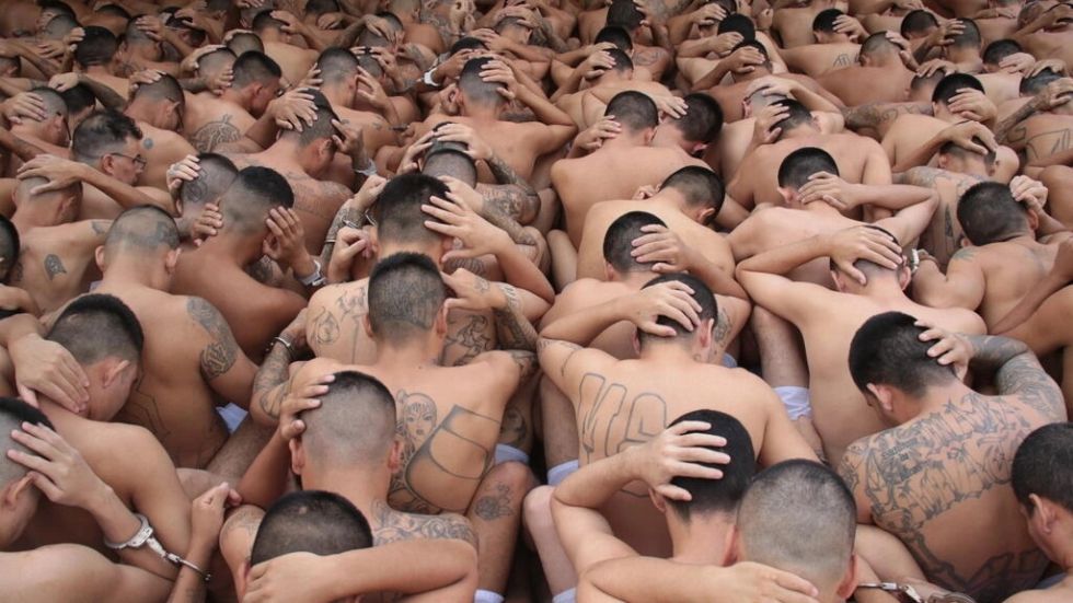 Bukele cumple tres años de gobierno en El Salvador en plena guerra contra pandillas