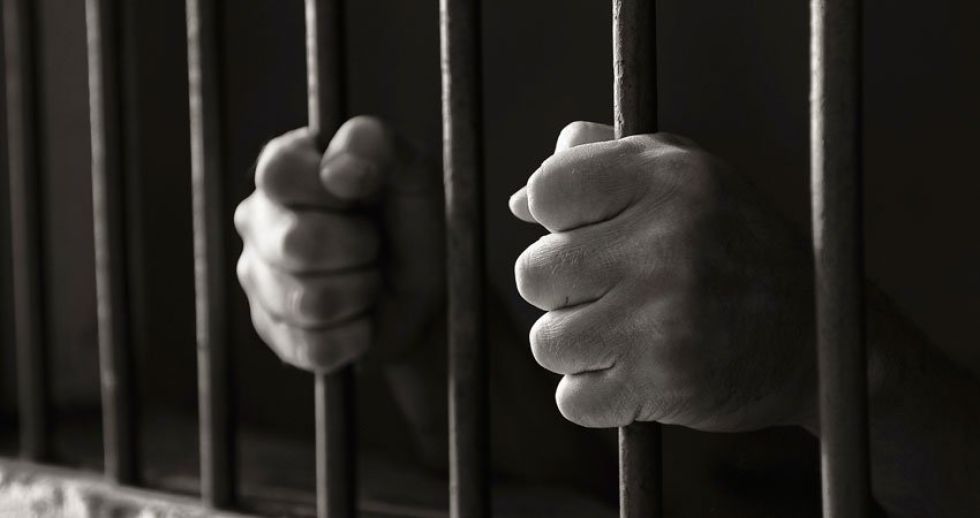 Un hombre que violó a su hijastra por siete años fue sentenciado a 22 años de cárcel en Tarija