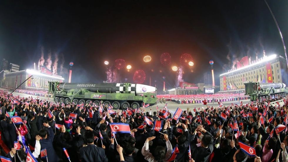 Corea del Norte dispara misil balístico, dicen militares en Seúl
