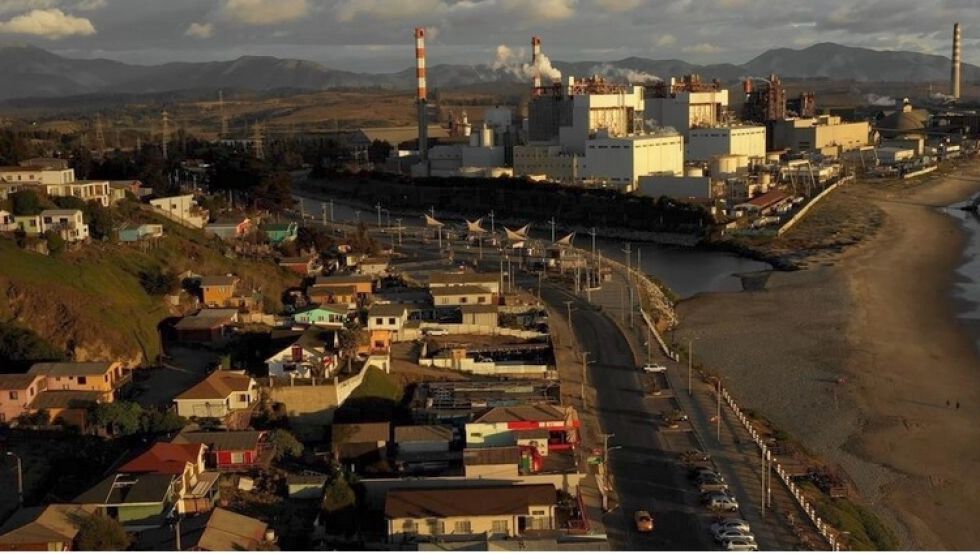 Reportan que hay al menos 75 intoxicados, la mayoría escolares, por contaminación en Chile