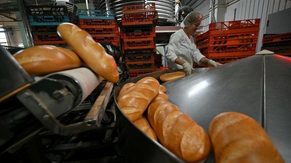La batalla para producir pan bajo las bombas en Ucrania