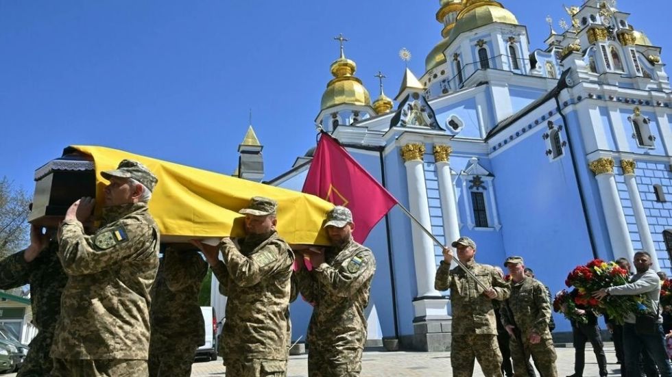 Funeral en Kiev de un líder de la revolución de Maidán, muerto en el este de Ucrania