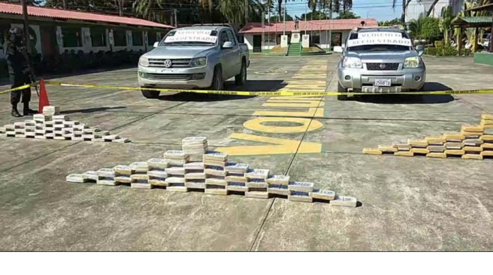 Operativo antidroga logra incautar 202 kilos de pasta base de cocaína; los narcos lograron escapar