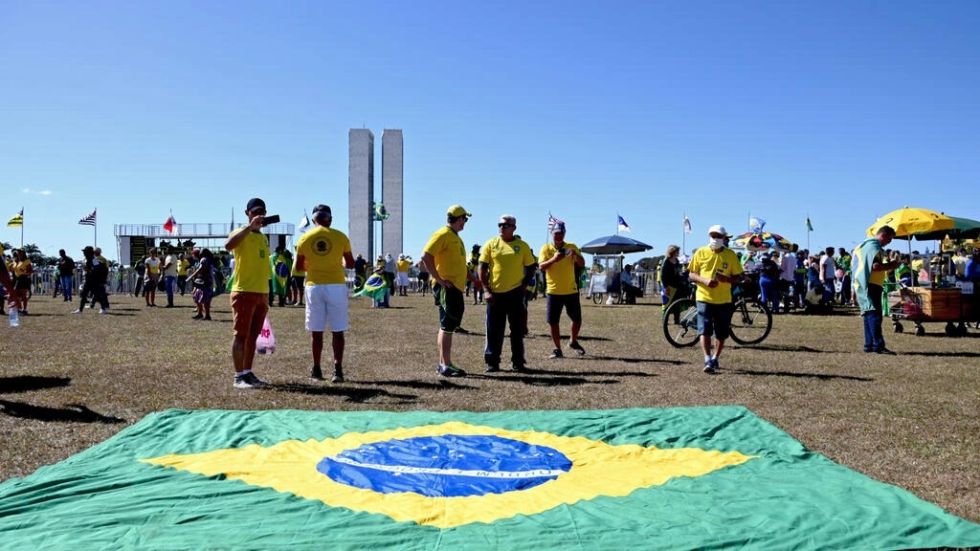 La desinformación inunda el debate electoral en Brasil