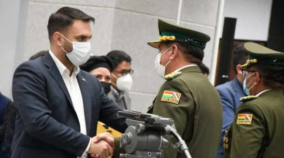 Tres exministros de Evo Morales aclaran que no firmaron carta, pero plantean críticas a la Policía