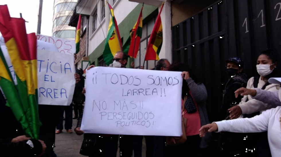 Defensoría del Pueblo: Larrea considera que está siendo procesado de manera injusta