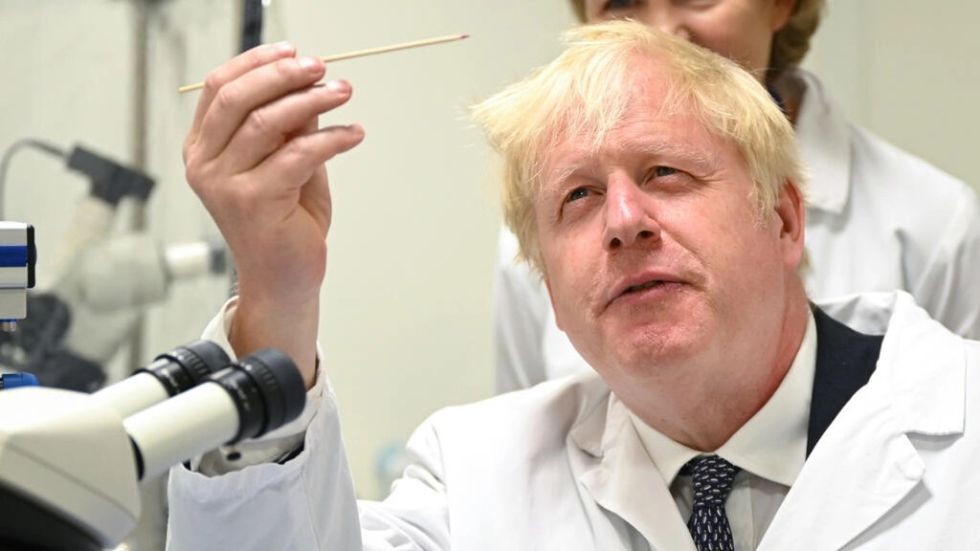 Boris Johnson no apoyará a ninguno de los 11 candidatos a sucederle