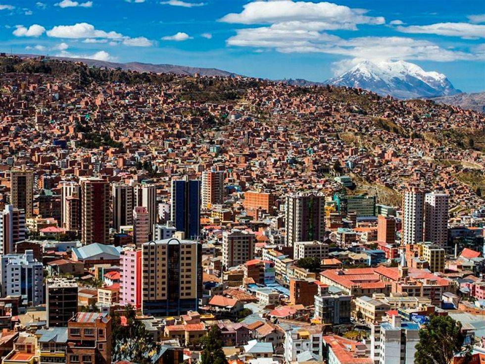 El Alcalde de La Paz retrocede en su intención de subir impuesto a viviendas sin pintar