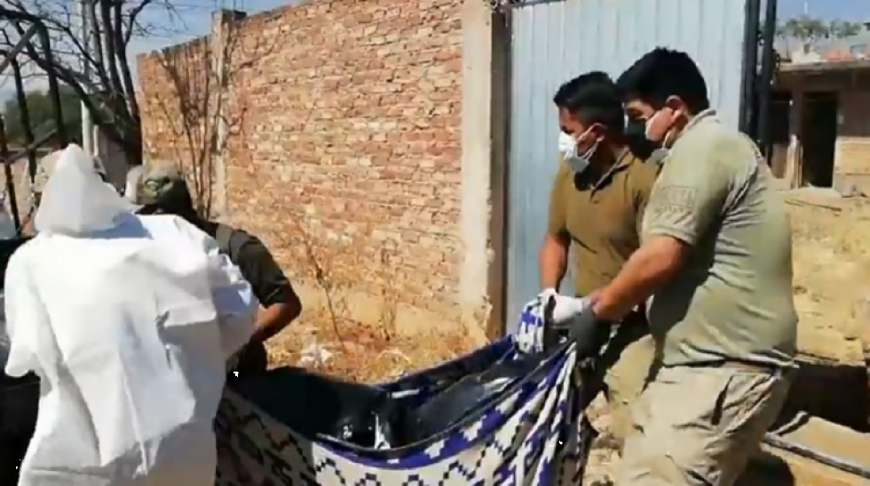 Feminicidio: Hallan el cuerpo de una mujer enterrada en una vivienda en Cochabamba