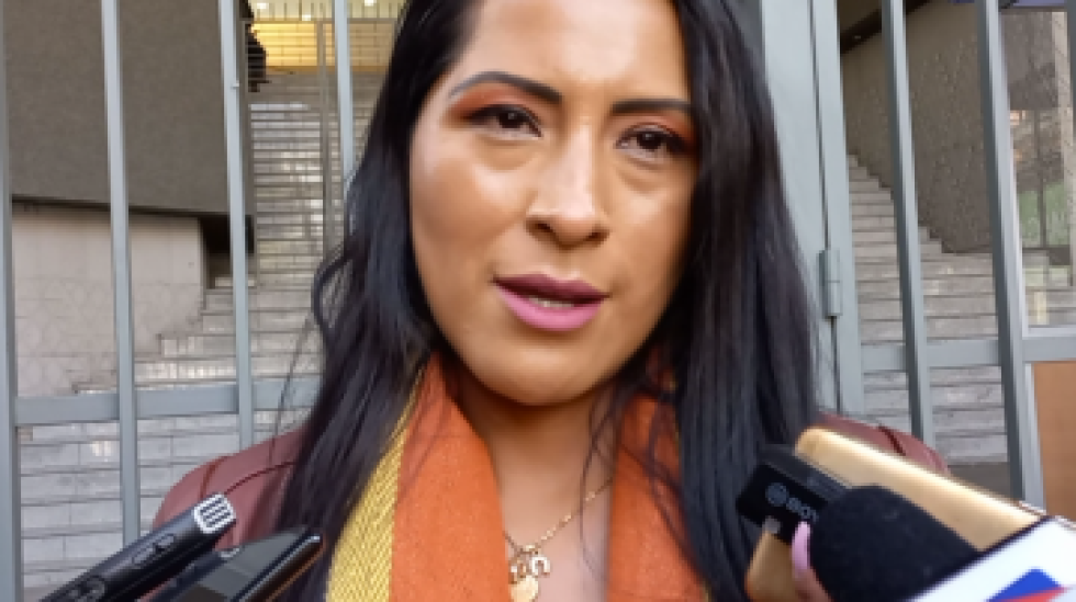 Alanoca testificará si es convocada en el proceso de acoso político de Copa contra Torrico