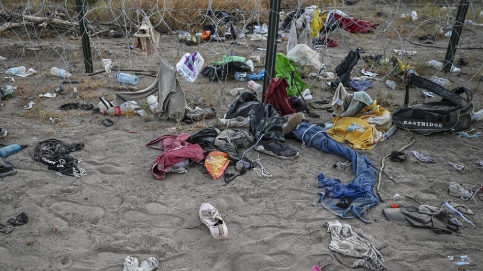 Detienen en México a 116 migrantes que viajaban hacinados en un camión
