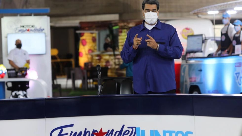 Maduro protesta por el pedido de EEUU a Argentina de incautar un avión venezolano