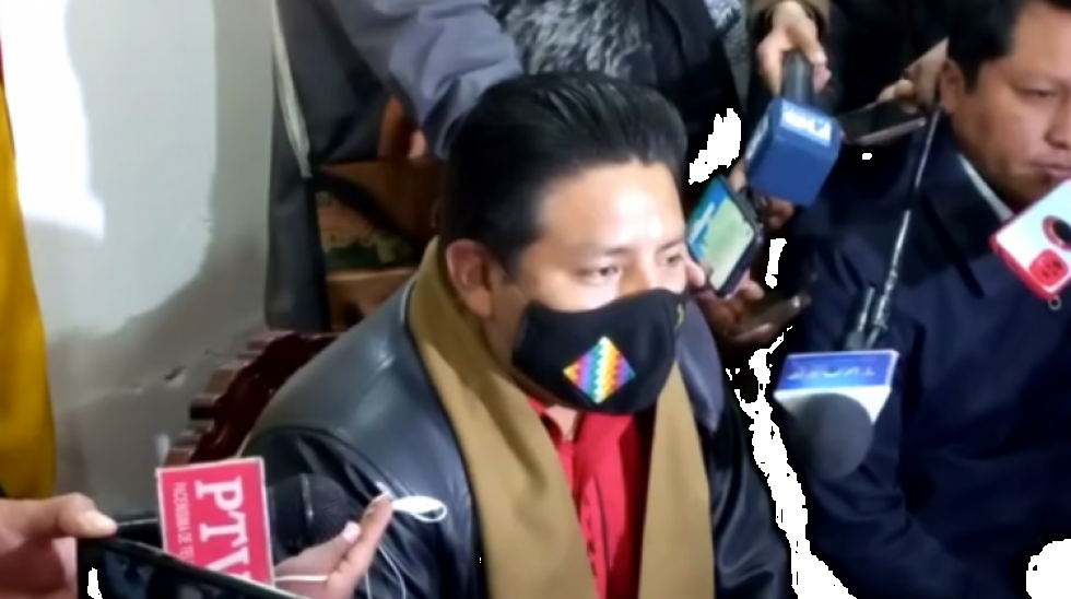 Gobernador Quispe descalifica a alcaldesa Copa por no asistir a la reunión para hablar del Censo
