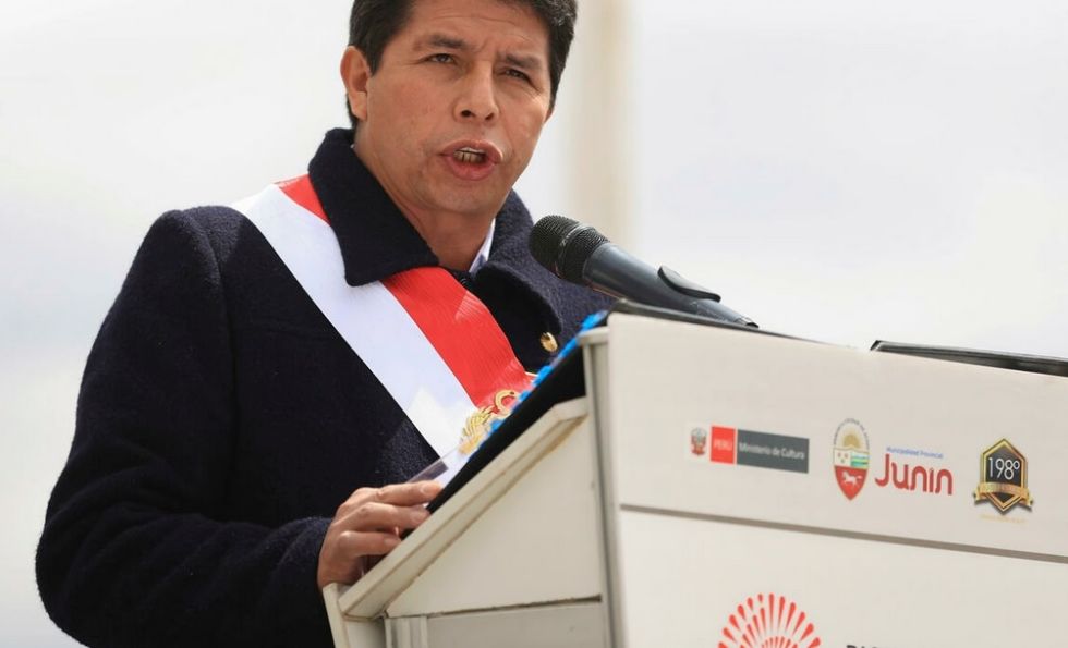Informe de Congreso de Perú recomienda procesar a Castillo por traición a la Patria