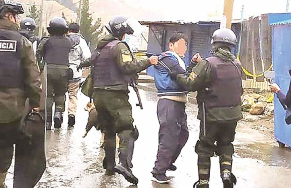 Los cocaleros detenidos se declararon en huelga