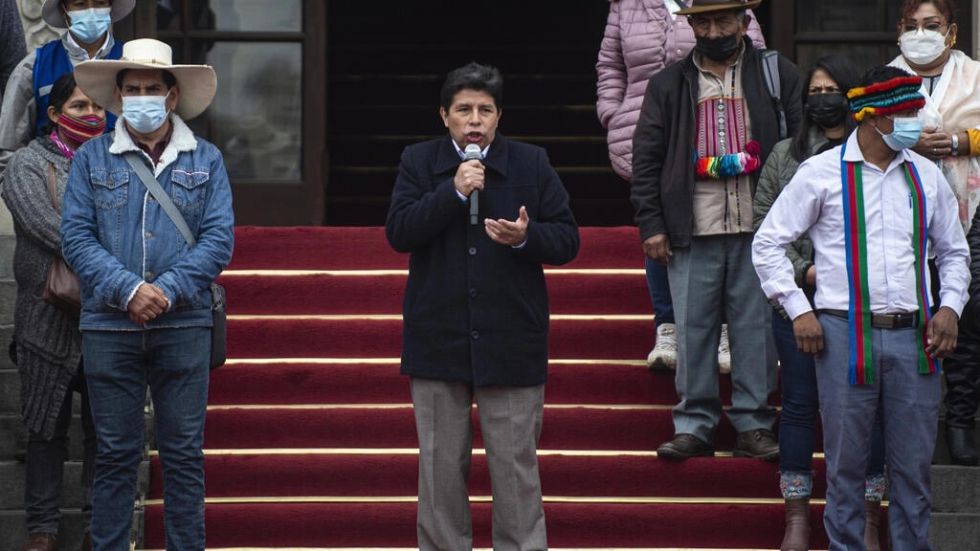 Baja a 69% la desaprobación de la gestión del presidente de Perú