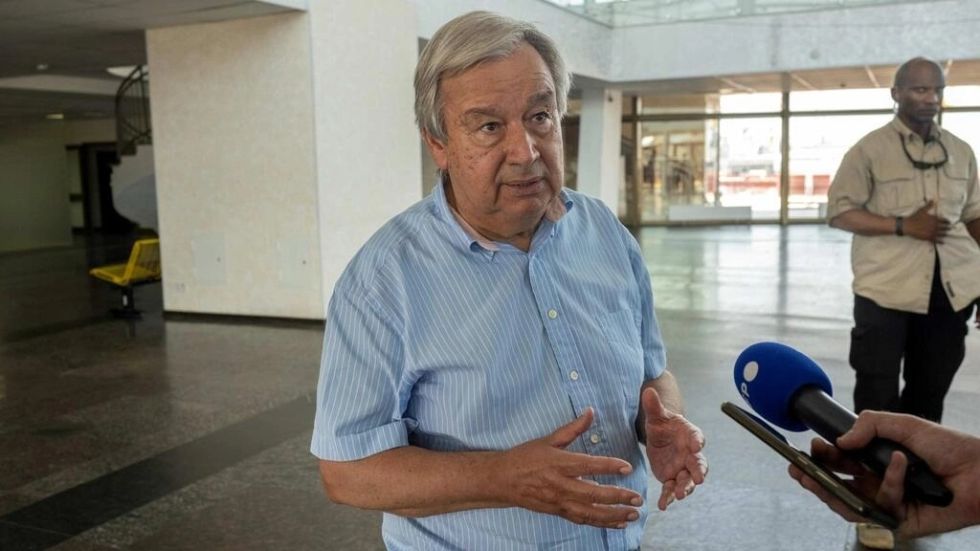 Jefe de la ONU pide levantar "trabas" para exportación de fertilizantes rusos