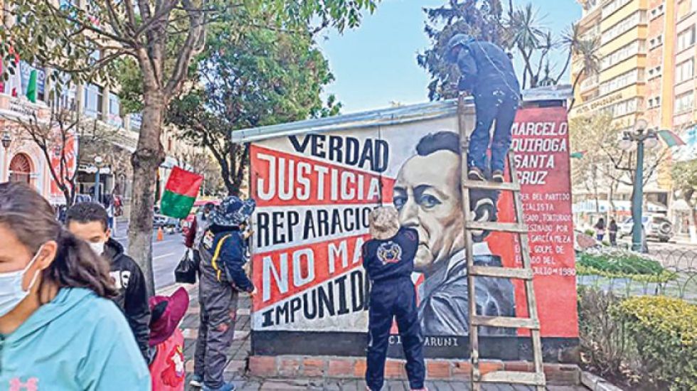 Víctimas de dictaduras levantan dilatada vigilia