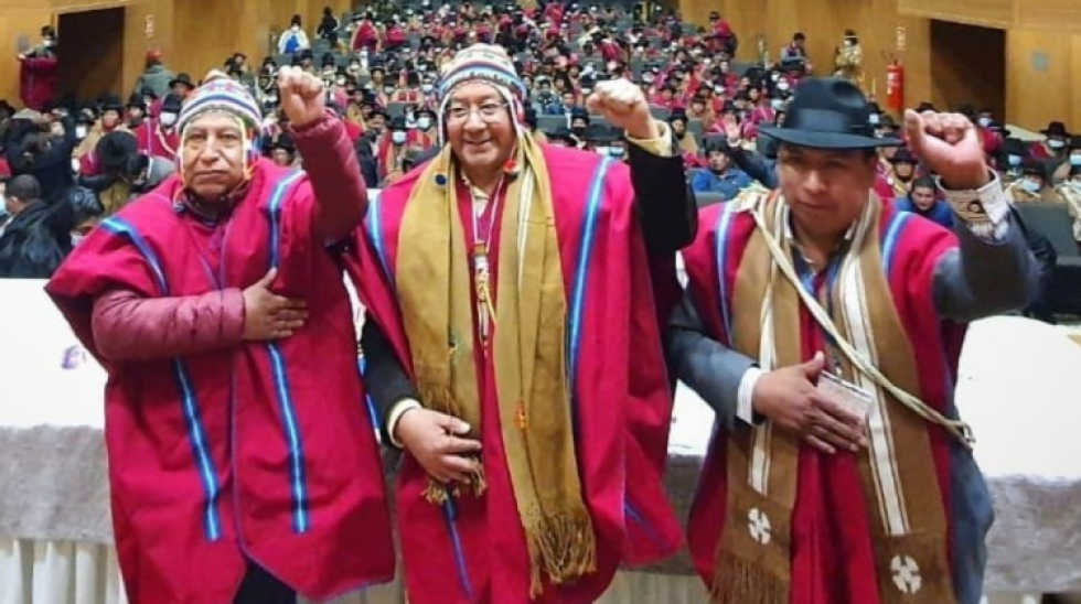 Ponchos rojos revelan que dirigente que se reunió con Arce está expulsado desde 2021