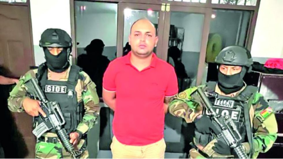 Dictan detención domiciliaria para uno de los aprehendidos junto a Nallar por el triple asesinato de Porongo