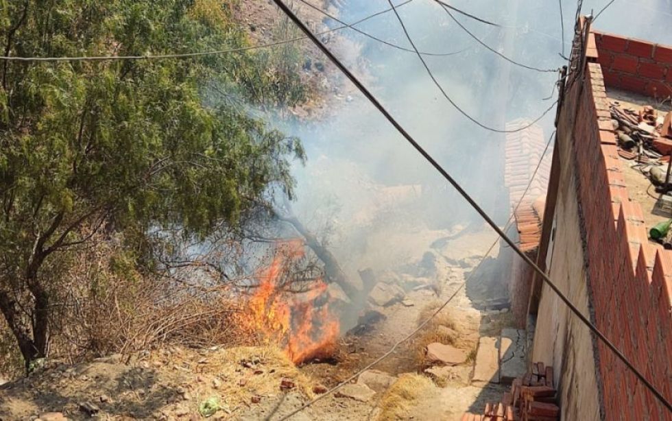 Sucre: adulta mayor pierde la vida en un incendio, vivía sola