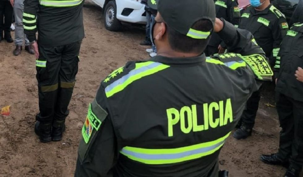 Investigan a jefe policial por agredir a capitán que denunció presuntas irregularidades