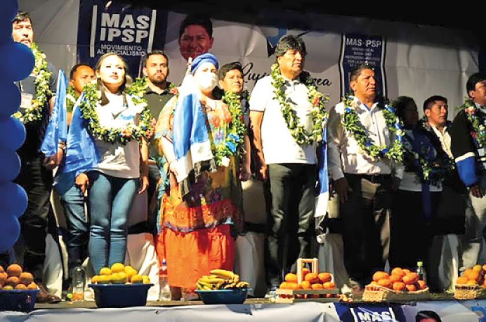 Evo Morales se estrella contra Ministro de Gobierno por robo de su celular