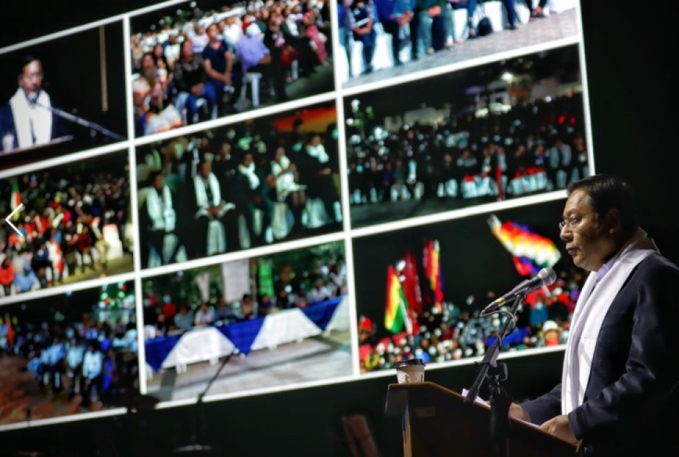 El presidente Arce lanza un plan donde proyecta megaobras hacia el Bicentenario de Bolivia