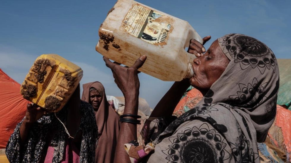 Somalia está al borde de la hambruna, alerta la ONU en un "último aviso" antes de la catástrofe