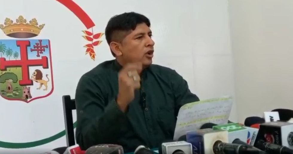 Diputado Cuellar acusa a Evo Morales de usar radio Kawsachun Coca para "destruir" al Gobierno