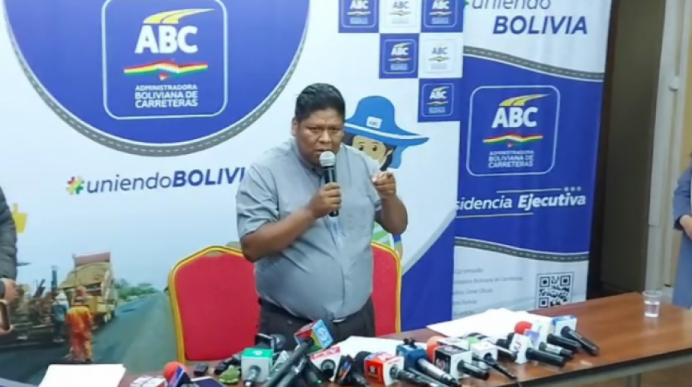 Presidente de la ABC niega acusaciones y reta a diputado: "no se va hacer la burla de Henry Nina"