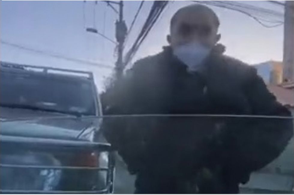 La Paz: La Policía tiene identificado al hombre violento que agredió y acosó a dos mujeres