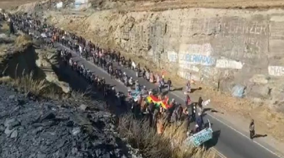 Adepcoca presenta denuncia penal contra el ministro de Desarrollo Rural y Arnold Alanes