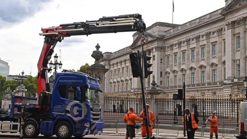Tras el luto nacional por Isabel II, el Reino Unido vuelve a la realidad