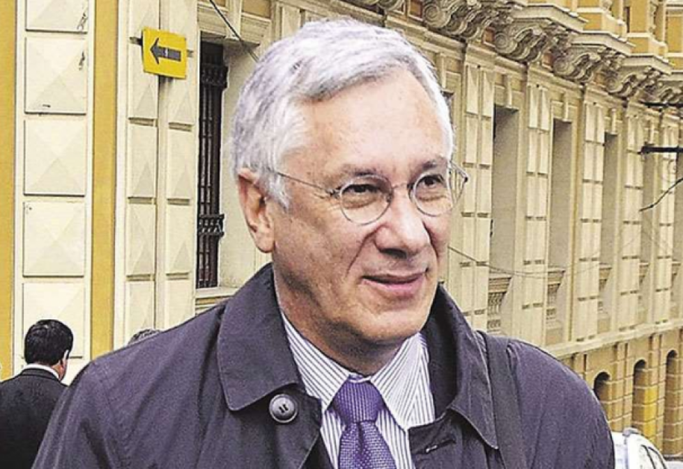 Rodríguez dice que legitimidad de una autoridad está en su vocación de servicio y no en su elección
