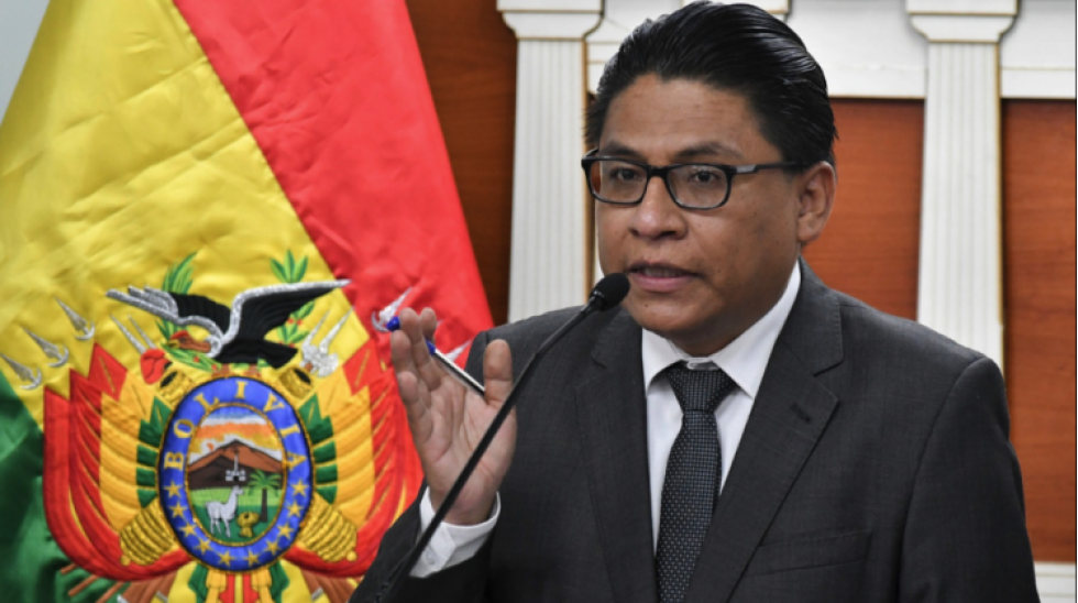 Diputado de CC pide la destitución de Lima por ser un ministro que "le tiene miedo" a Evo Morales