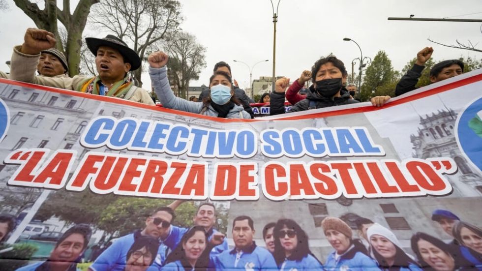 Presidente de Perú acusa a la fiscalía de ser parte de "un golpe de Estado"