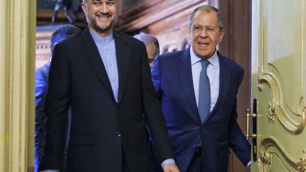 Irán niega estar entregando a Rusia armas "para ser usadas" en Ucrania
