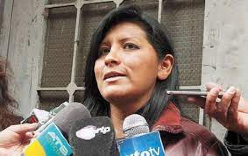 Chapetón, sobre su orden de detención: ¿Qué hago con mi bebé, la dejo, la llevo, qué hago?