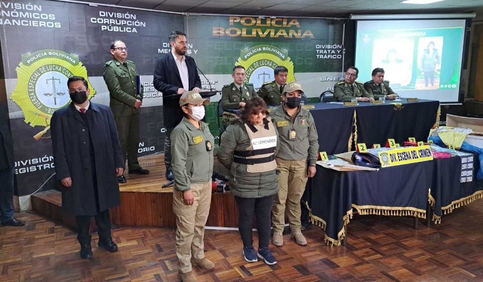 Del Castillo no da por cerrado el caso de Alex y afirma que hay toda una organización criminal que roba bebés