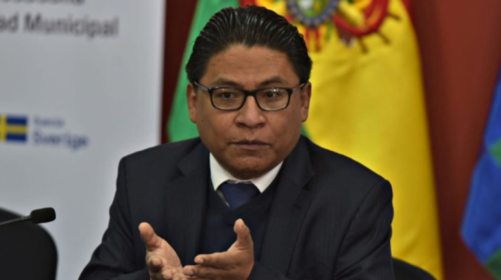 Diputados del MAS denunciarán penalmente a Lima por usar al personal en asuntos particulares