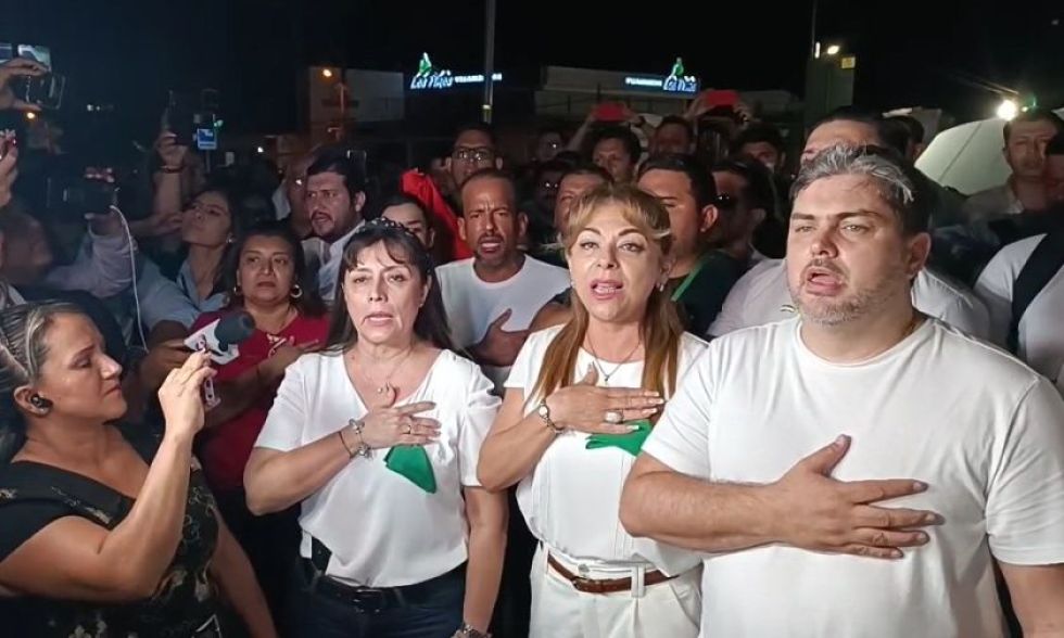 Comienza el paro cívico indefinido en Santa Cruz