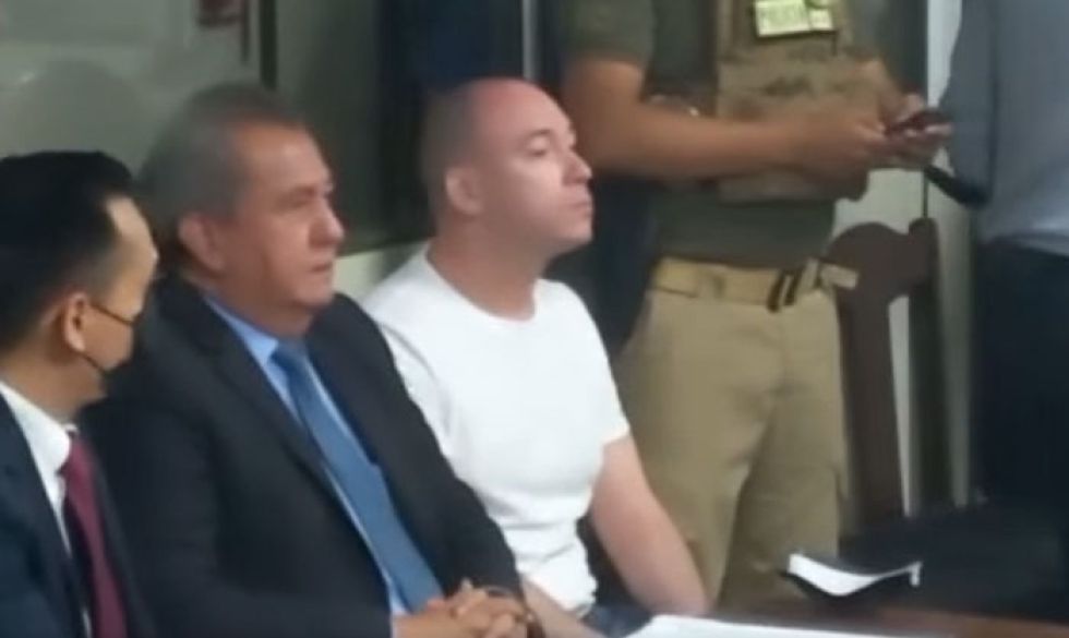 Dictan prisión preventiva para Guillermo Parada en Palmasola por caso ítems fantasmas
