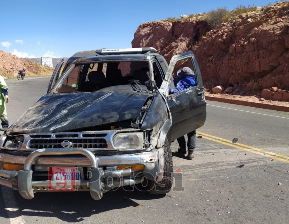 Niño de tres años muere en aparatoso accidente de tránsito camino a Potosí