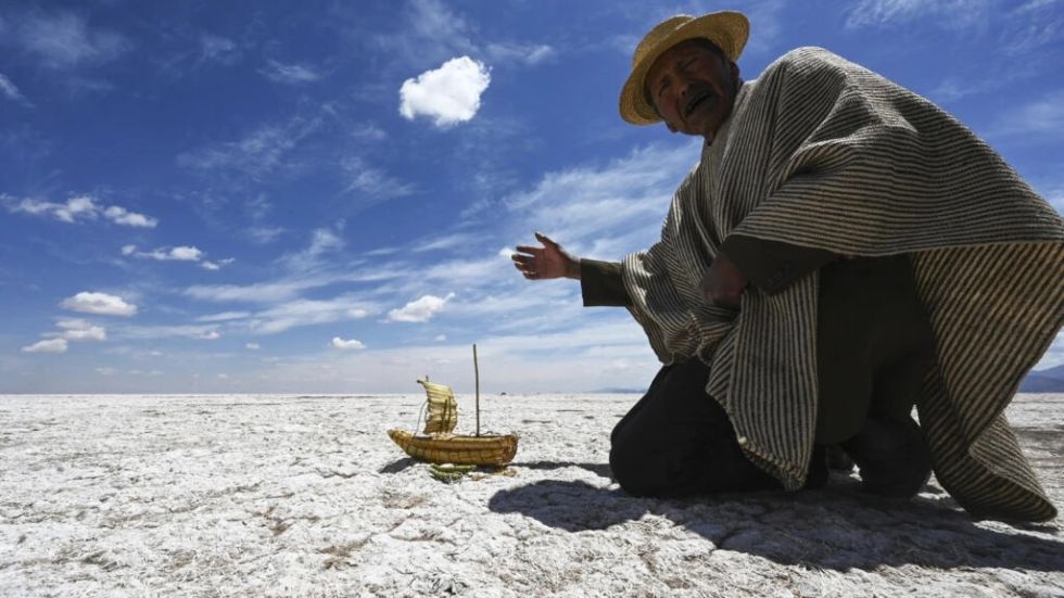 La desaparición del lago Poopó, ocaso de una cultura en Bolivia