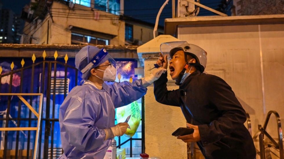 China seguirá aplicando su política de "covid cero"