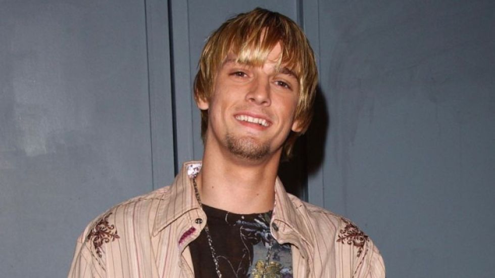 Hallan muerto a Aaron Carter, cantante estadounidense de 34 años