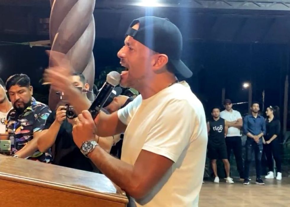 “No le tengo miedo a Evo ni a Arce ni a ningún masista”, dice Camacho, que llama a cruceños a orar y mantener el paro