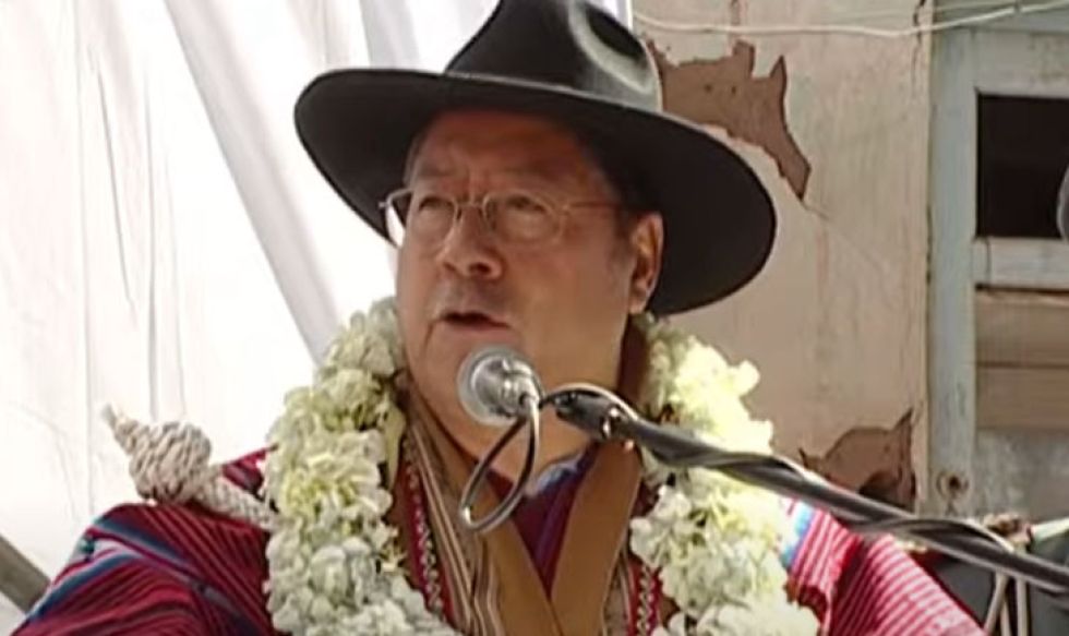 Presidente Arce señala que ‘intereses extranjeros’ miran las riquezas de Bolivia y pide unidad