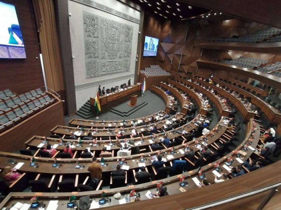 Diputados reinstalará sesión este viernes tras aprobarse el proyecto de ley en comisión